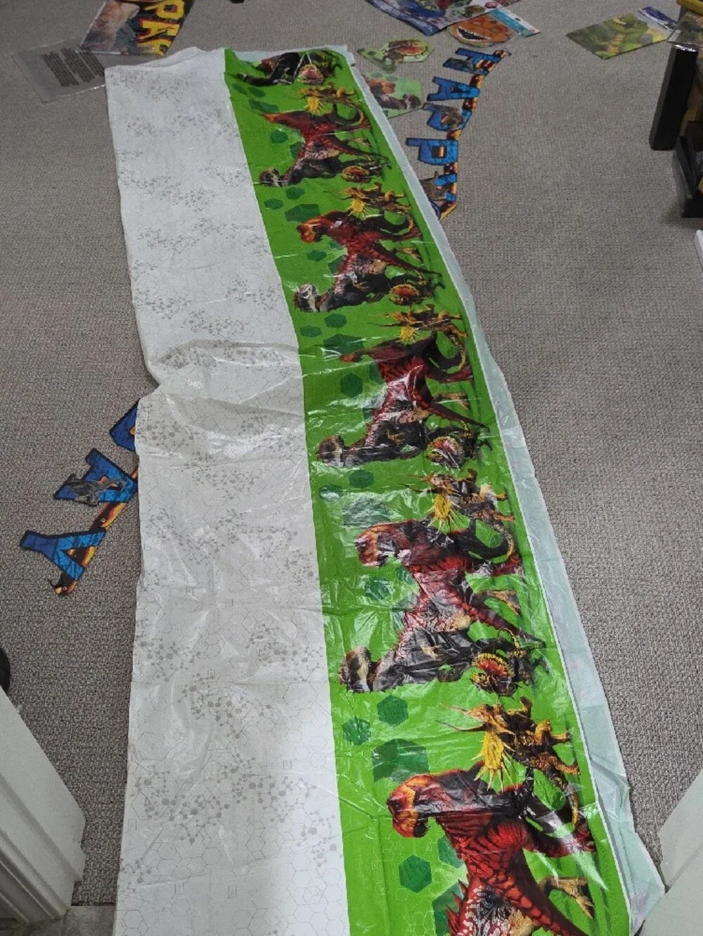 N/A table cloth